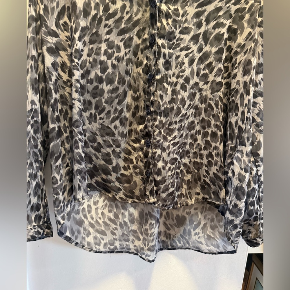Maven West button-down blouse Animal Print Sheer Size M - Picture 4 of 6